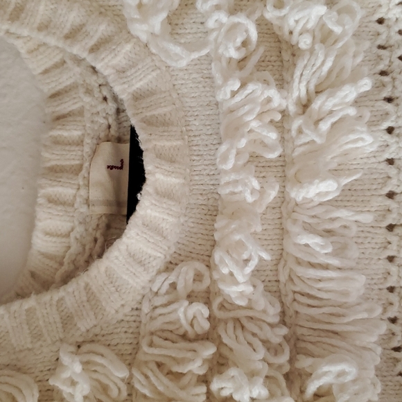 Anthropologie Far Away From Close loopy knit sweater cream Large - Picture 2 of 4